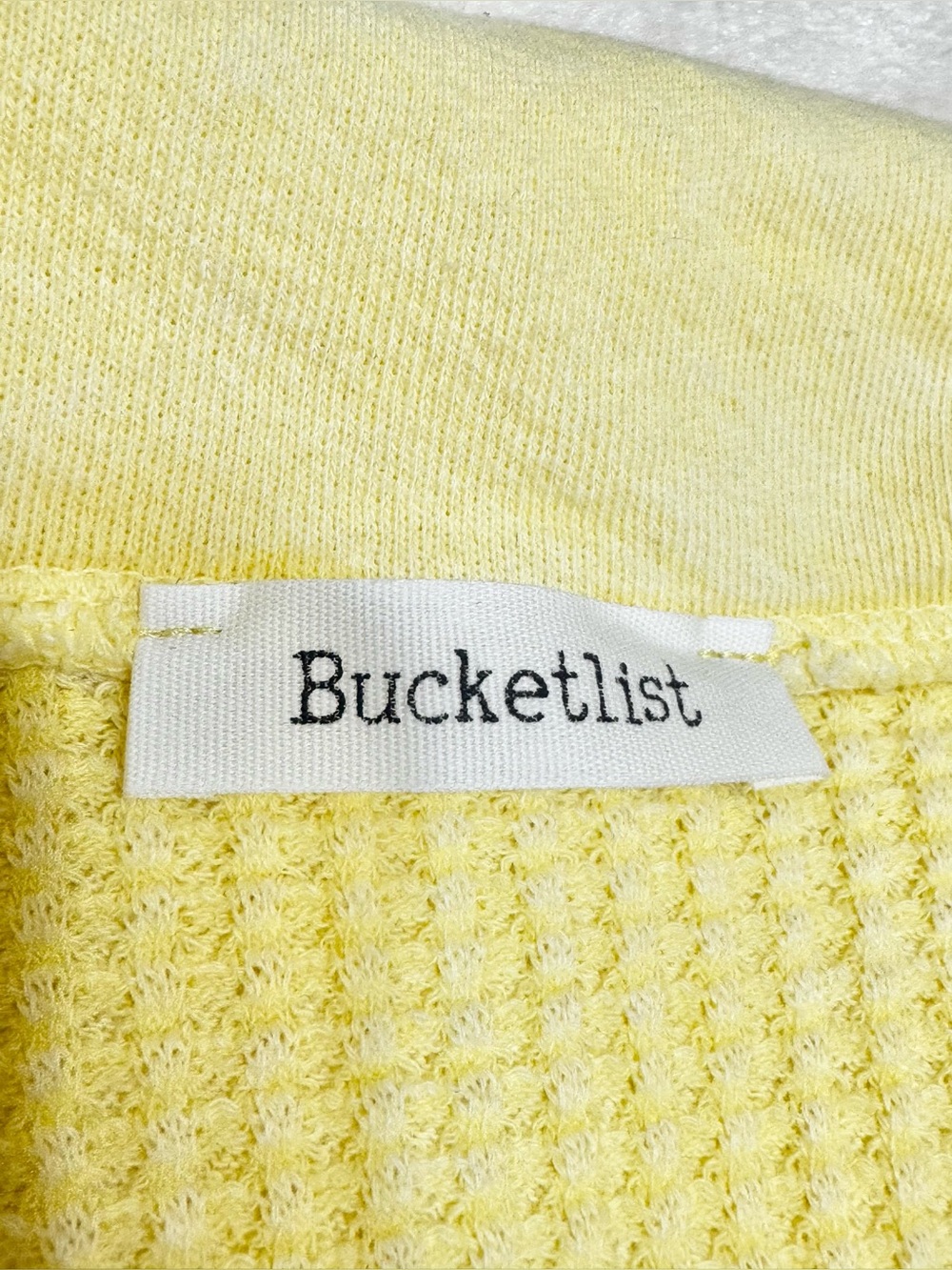 BUCKETLIST Pale Yellow Oversized Button-Down Shirt Size Large - Picture 6 of 9